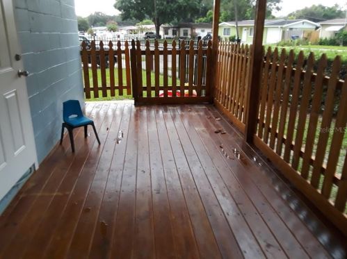 6902 Howard Ave, Tampa FL 33604-4622 exterior