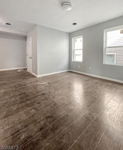 110 Montgomery St, Paterson NJ  07501-1118 exterior