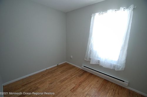 623 Berkeley Ave, Berkeley Township NJ 08721-3703 exterior