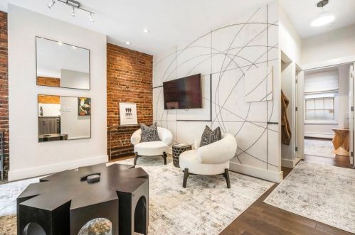 40 Lawrence St, Boston, MA