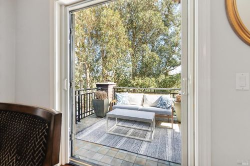 66 De Silva Is Dr, Mill Valley CA 94941-3037 exterior