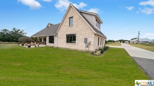 117 Falling Leaves Ct, Spring Branch TX 78070-6373 exterior