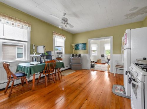 45 Byron St, Providence RI 02911-1927 exterior