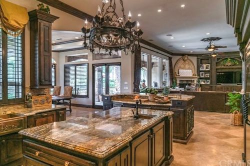 34515 Buck Rd, Temecula CA exterior