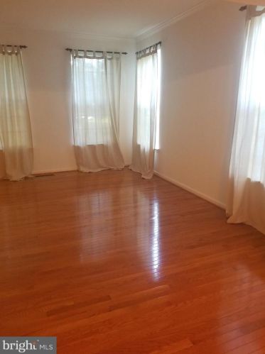 3 Kenton Ct, Silver Spring MD  20902-2523 exterior