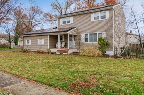 281 English Ct, Bridgewater, NJ 08807-3040
