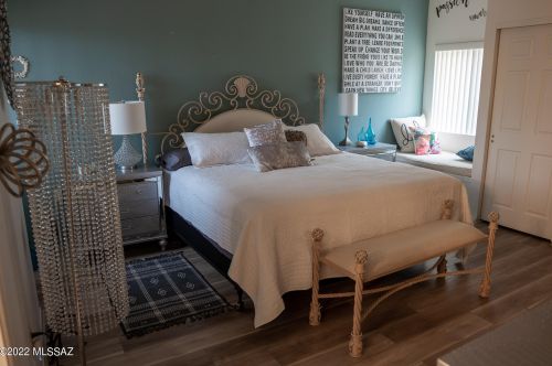 8738 Little Oak Ln, Tucson AZ 85704-0940 exterior