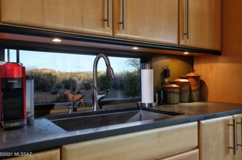 3211 Corte Amarilla, Green Valley AZ 85614-4782 exterior