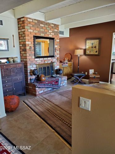 1086 Paseo Iris, Green Valley AZ 85614-3644 exterior