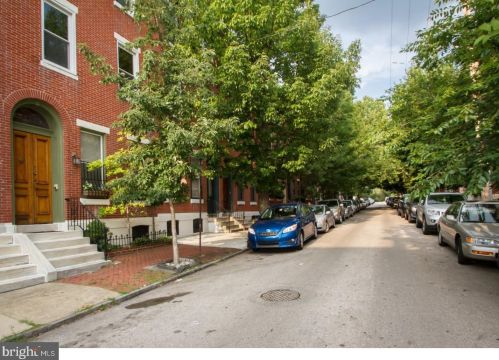 2225 2nd St, Philadelphia PA  19130-3312 exterior