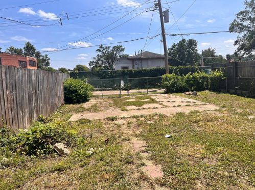 6660 Chamberlain Ave, Saint Louis MO 63119 exterior