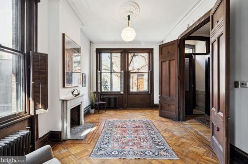 2322 Delancey Pl, Philadelphia PA 19103-6407 exterior