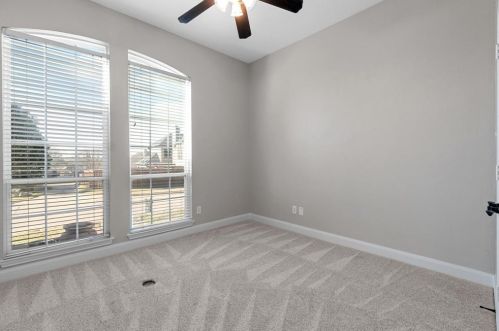 4328 Biscayne Dr, Frisco TX 75056-4044 exterior