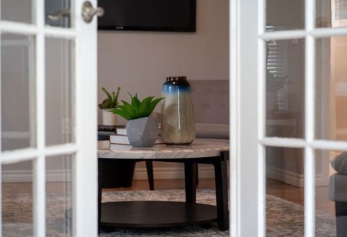 4 Mckinley Rd, Worcester MA  01605-2112 exterior