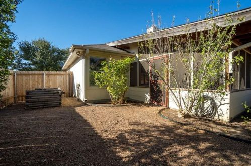 612 Colonial Park Blvd, Austin TX 78745-1790 exterior