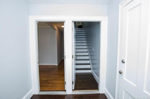 67 Orchard St, Wallingford CT 06492-4130 exterior