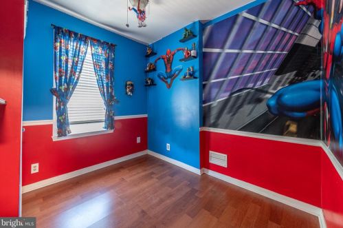 2524 Alder St, Philadelphia PA 19133-1628 exterior