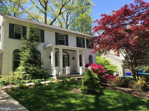 14012 Castaway Dr, Rockville, MD 20853-2624