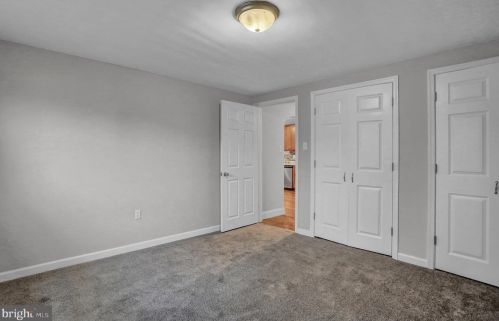 365 Clover Ln, Hanover PA 17331-4304 exterior