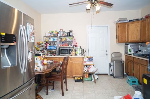 30 Uxbridge St, Worcester MA 01605-2512 exterior