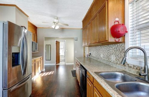 493 Olo St, Woonsocket RI  02895-4054 exterior