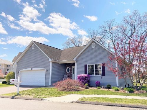 2 Merrigan Ln, Windsor Locks CT 06096-1573 exterior