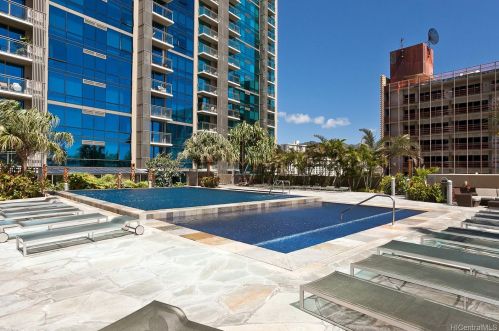 1200 Queen Emma St, Honolulu HI  96813-6300 exterior