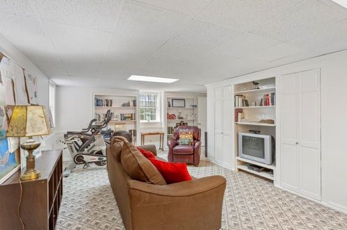 3611 Cloudland Dr, Atlanta GA 30327-2907 exterior