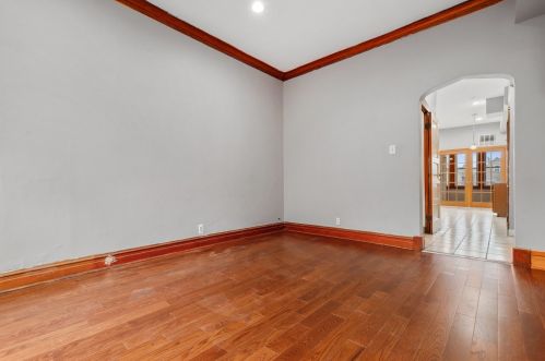 2710 Lawndale Ave, Chicago IL 60655-3312 exterior