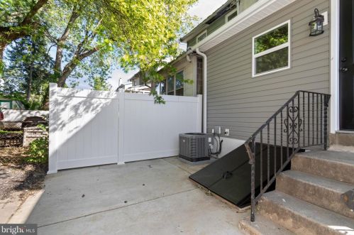 408 Custer Ave, Manor PA 19036-1730 exterior