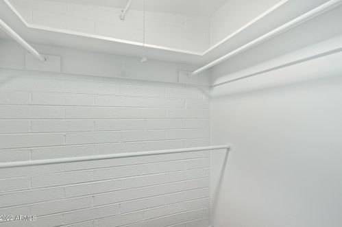 2214 7th Ave, Phoenix AZ 85007-1503 exterior