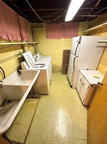 150 Isabella Ave, Providence RI 02919-5130 exterior