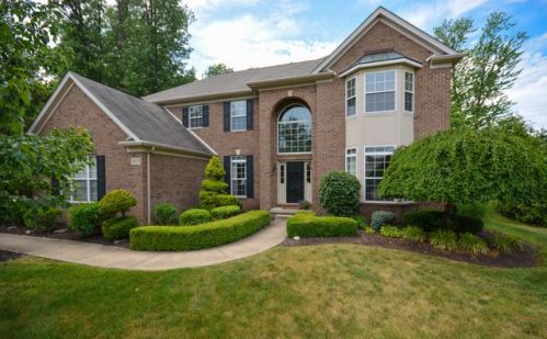 31035 Logan Ct, Cleveland, OH 44145-6832