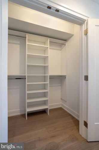 808 Fitzwater St, Philadelphia PA 19147-2808 exterior