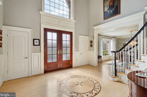 11409 Palatine Dr, Rockville MD  20854-1453 exterior