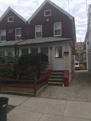 1539 23rd St, Brooklyn, NY 11210-5105