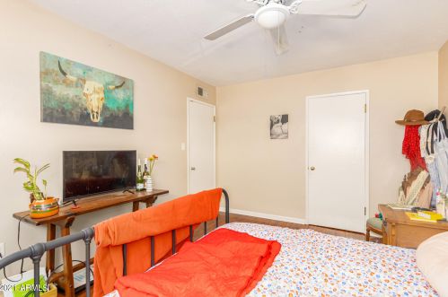 6107 12 Pl, Phoenix AZ 85014-6707 exterior