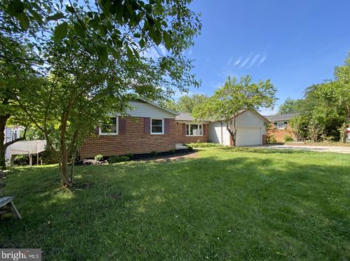 1111 Nora Dr, Silver Spring, MD 20904-2136