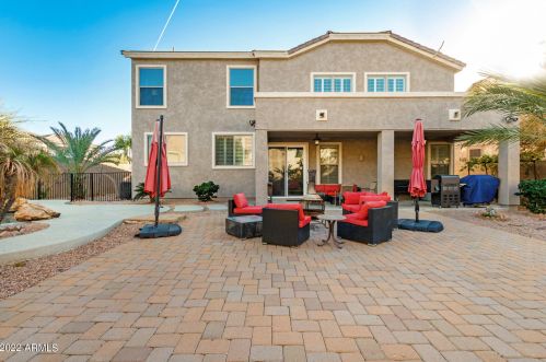 2122 Apache Rain Rd, Phoenix AZ  85085-5084 exterior