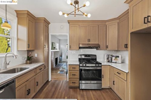 1070 Peralta, Berkeley CA 94706-2118 exterior