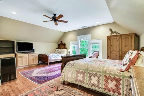 968 Boulevard, Atlanta GA 30312-3744 exterior