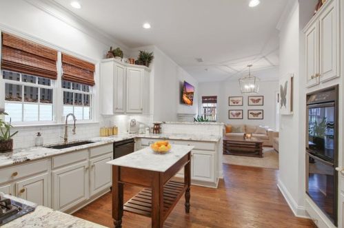 5009 Dunwoody Ter Cv, Atlanta GA 30338-2330 exterior