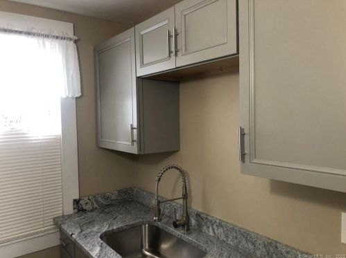 33 Sunrise Ave, New Britain CT  06051-2120 exterior