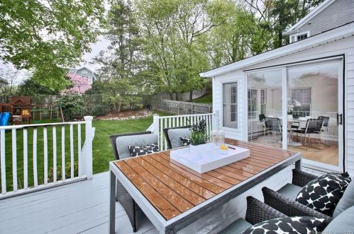 9 Gorham Ave, Westport CT exterior