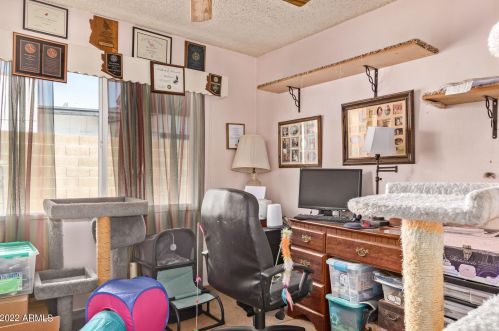 3732 Crocus Dr, Phoenix AZ 85053-5316 exterior