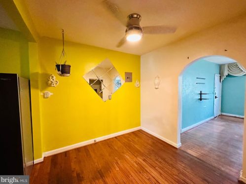 1250 Holbrook Ter, Washington DC 20002-2704 exterior