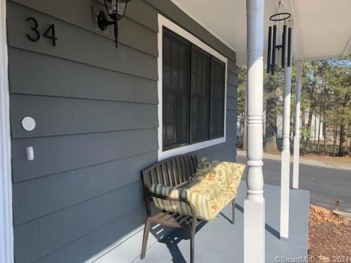 34 Laurel Dr, Killingly CT 06241-2217 exterior
