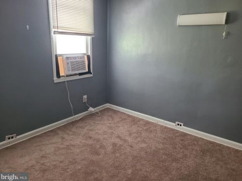 319 Engle St, Chester PA 19013-2509 exterior