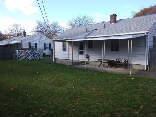 31 Joseph St, Providence RI 02904-1647 exterior