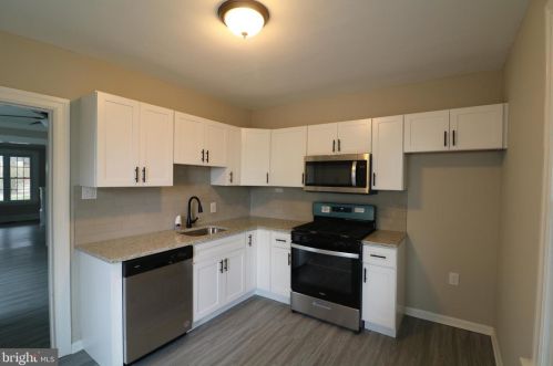 86 5th St, Pottstown, PA 19464-5222